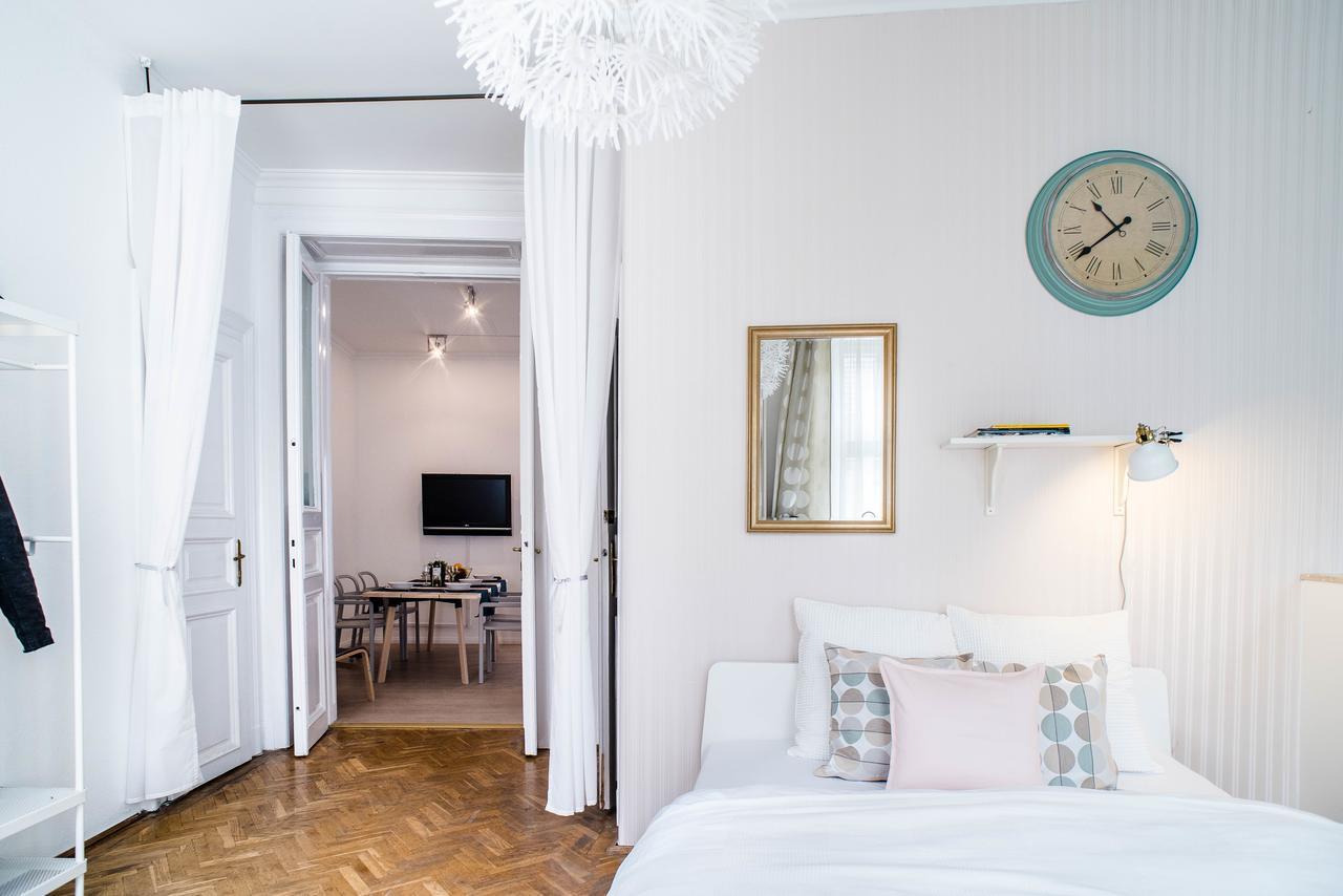 Nine Trees Apartment Budapest Exterior photo